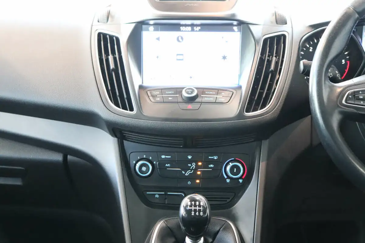 2017-ford-grand-c-max-15tdci-zetec-1498cc-big-12