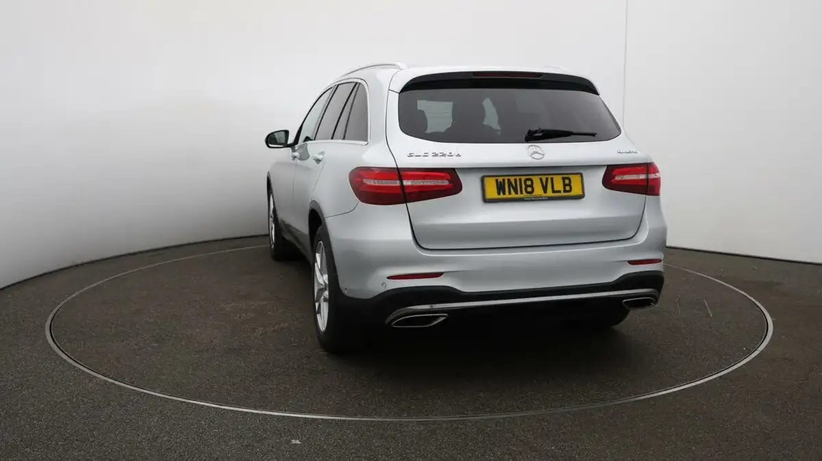 2018-mercedes-benz-glc-class-21d-glc220d-amg-line-ss-station-wagon-5d-big-52