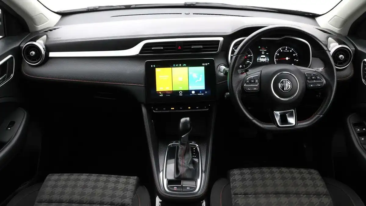 2021-mg-zs-suv-10t-gdi-excite-big-13