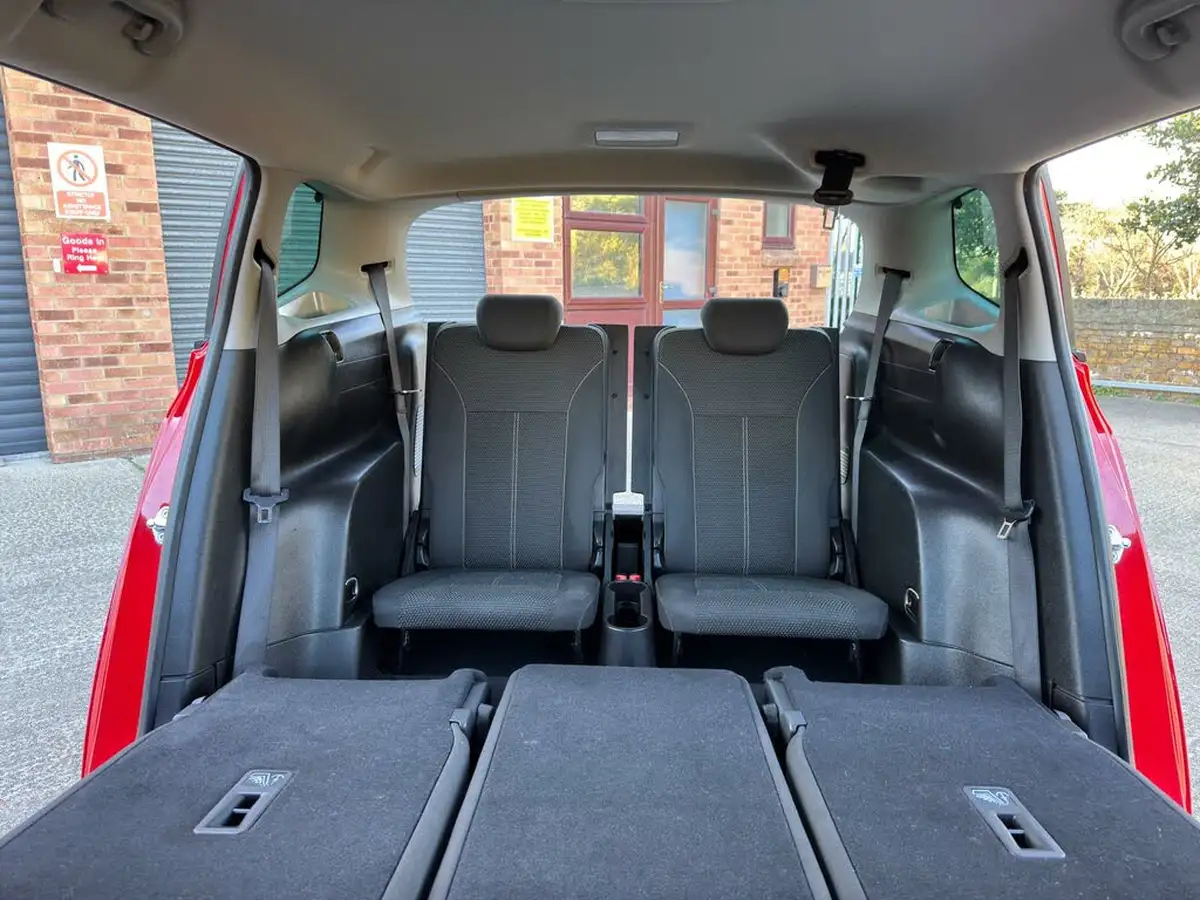 2016-vauxhall-zafira-tourer-14i-16v-turbo-sri-big-67