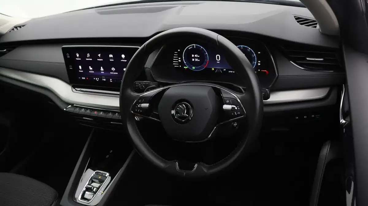 2021-skoda-octavia-14-tsi-se-technology-hatchback-big-8