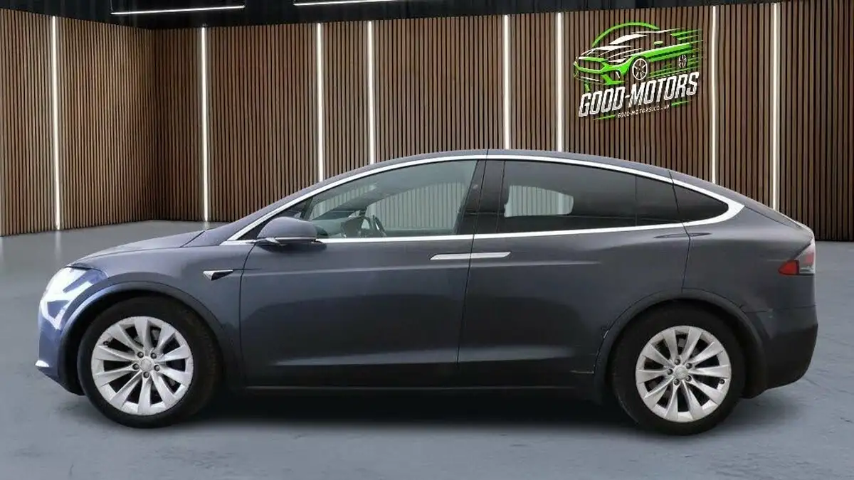 2018-tesla-model-x-e-75d-big-7
