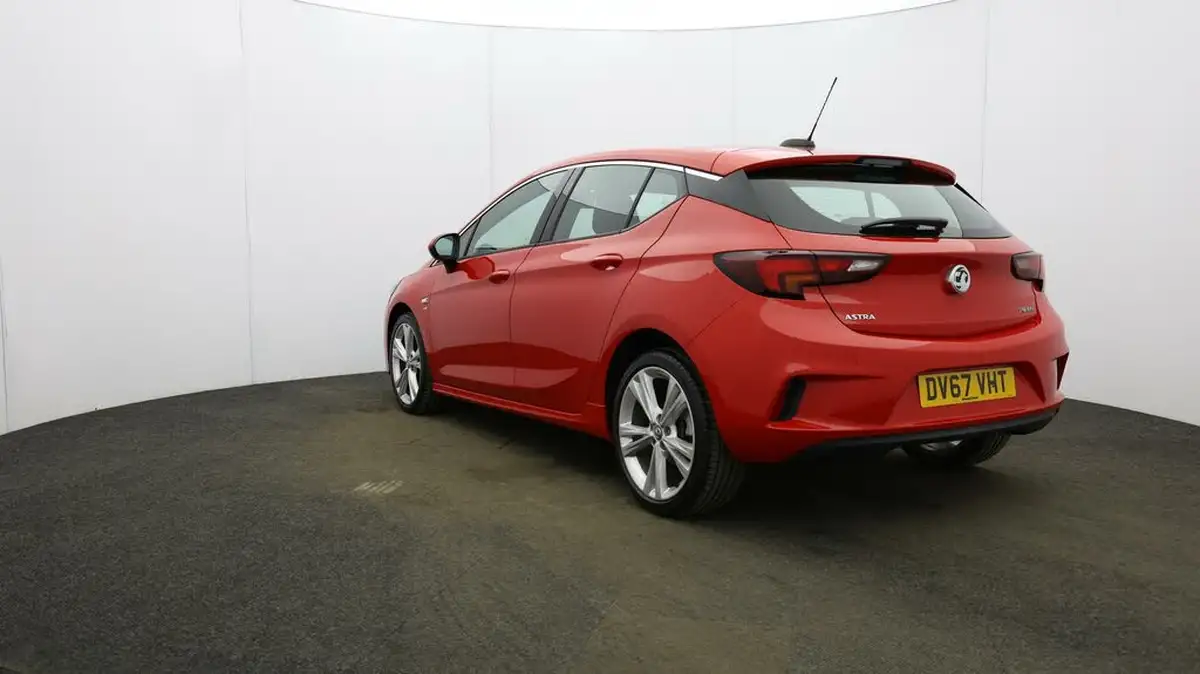 2017-vauxhall-astra-14i-16v-turbo-sri-vx-line-big-35