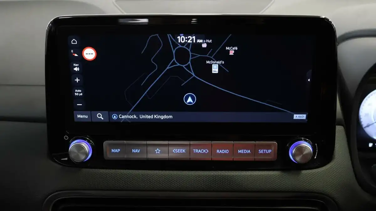 2022-hyundai-kona-e-premium-204ps-64kwh-7kw-obc-big-10