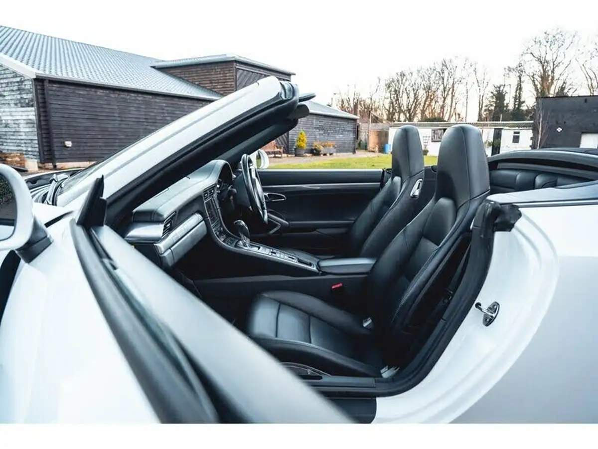 2013-porsche-911-38-carrera-4-s-cabriolet-pdk-big-5