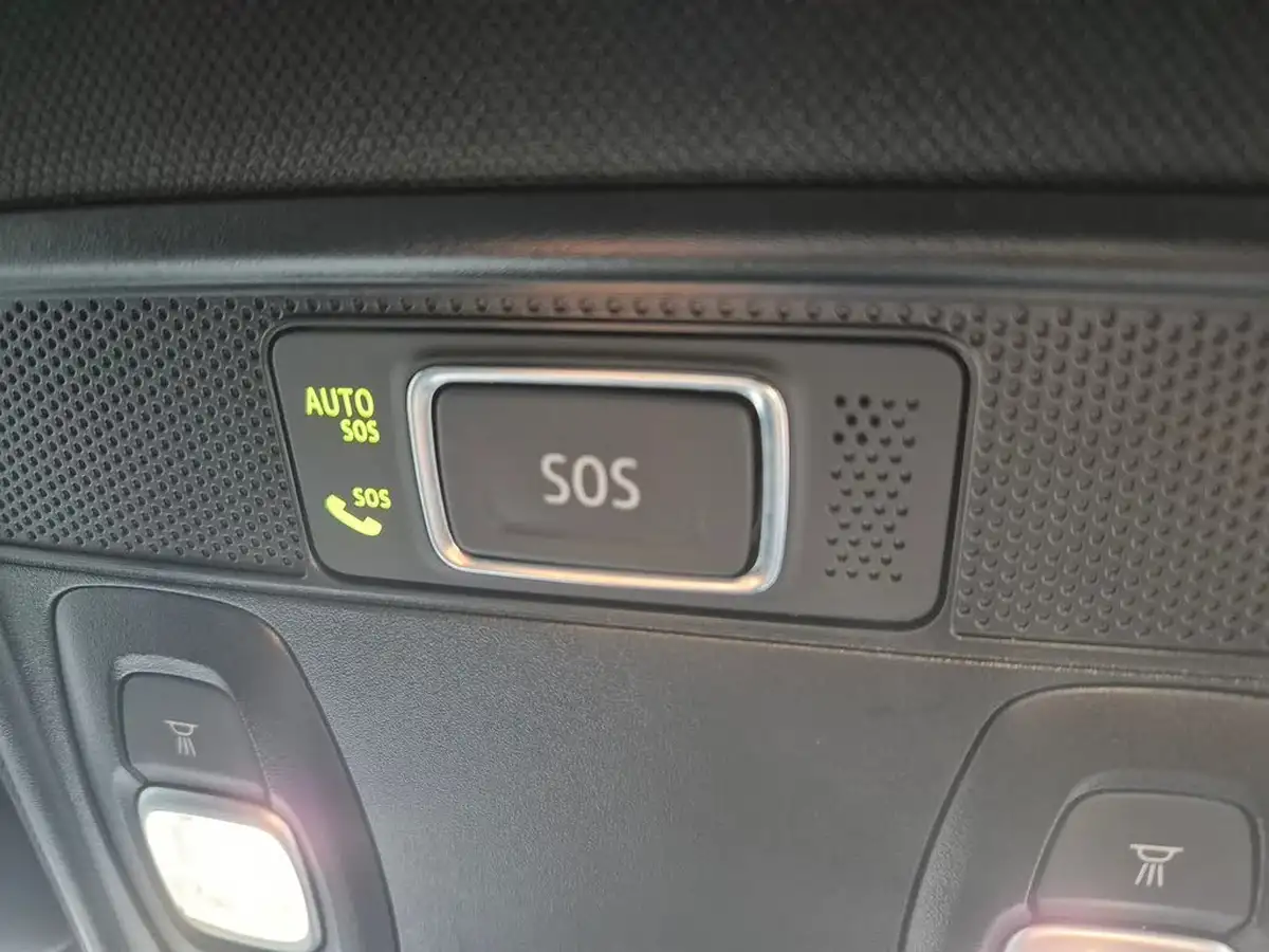 2022-renault-clio-10-tce-se-edition-big-23