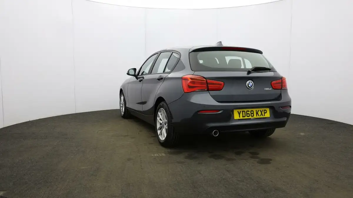 2018-bmw-1-series-15td-116d-se-business-5d-auto-big-24
