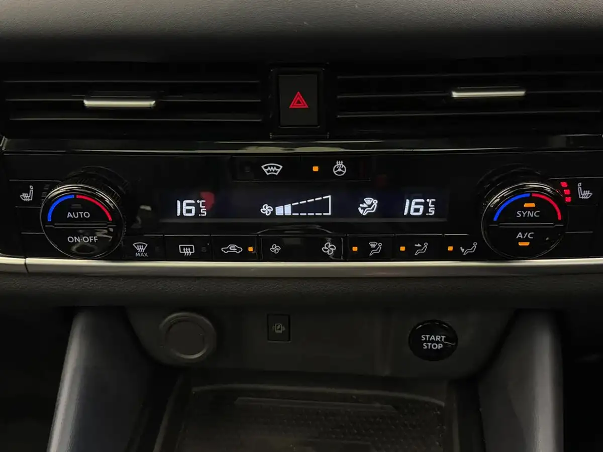 2024-nissan-qashqai-15-tekna-big-27