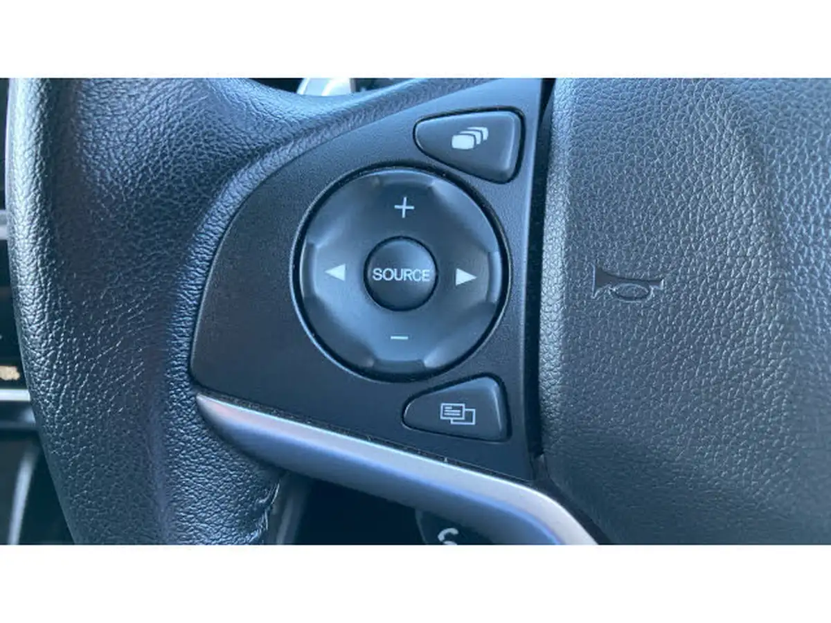 2018-honda-jazz-13-i-vtec-ex-cvt-big-22