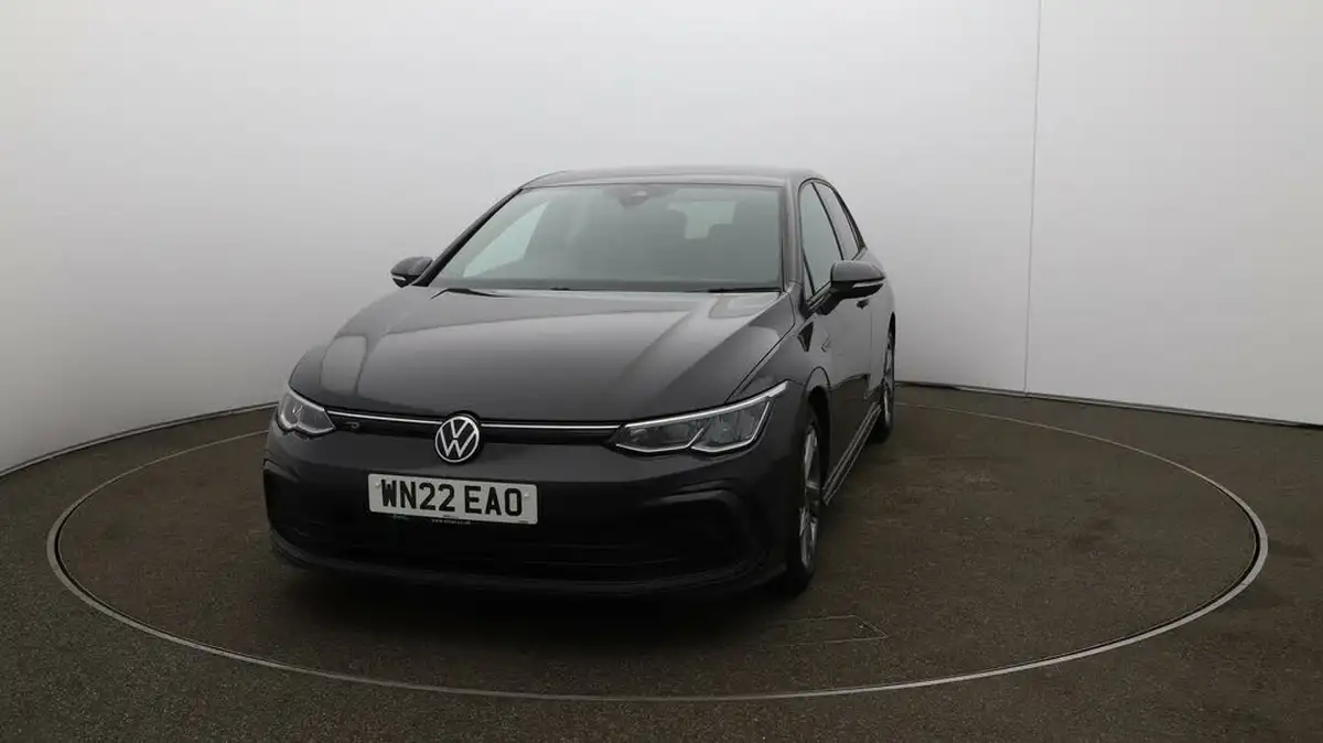 2022-volkswagen-golf-15-tsi-r-line-150ps-hatchback-big-32