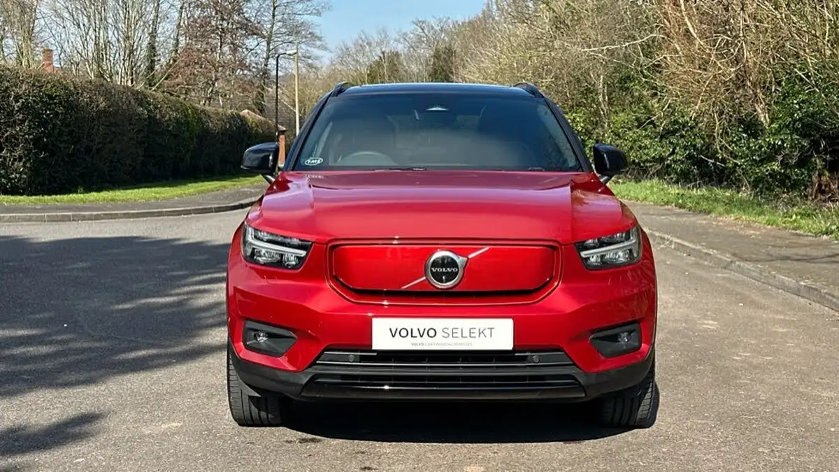 2022-volvo-c40-e-twin-recharge-pro-big-11