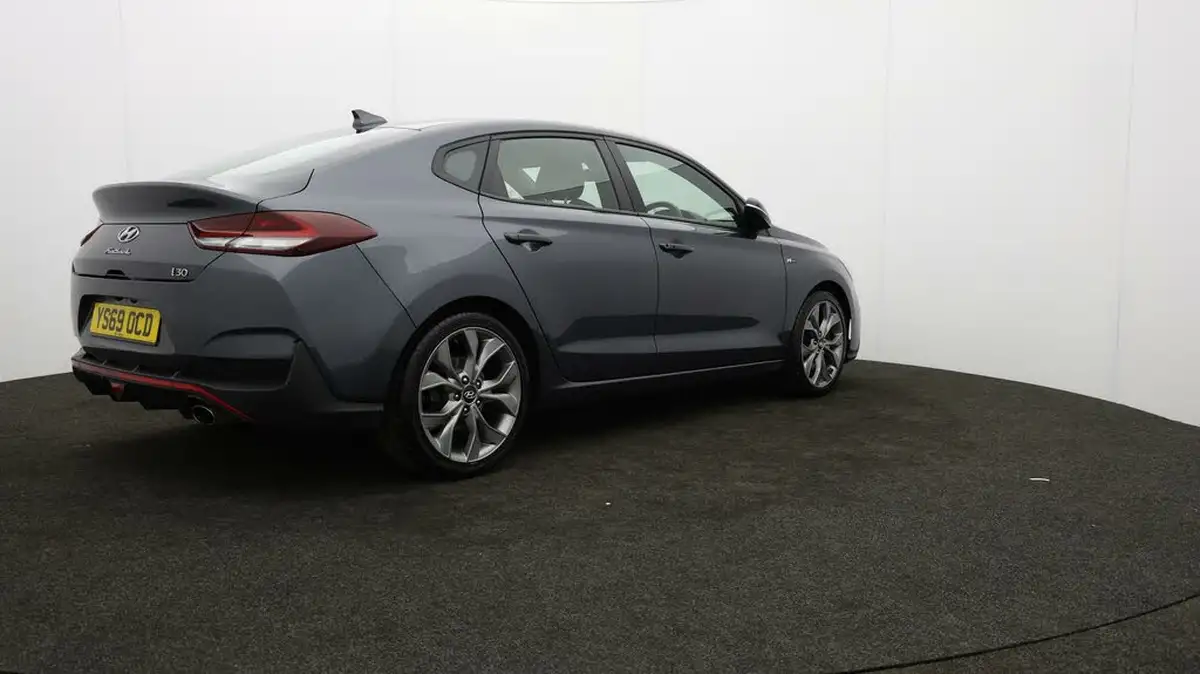 2019-hyundai-i30-14-t-gdi-n-line-nav-fastback-big-6