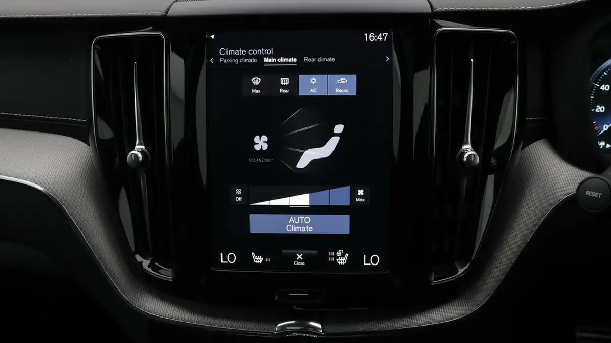 2019-volvo-xc60-20td-b4-r-design-pro-big-12