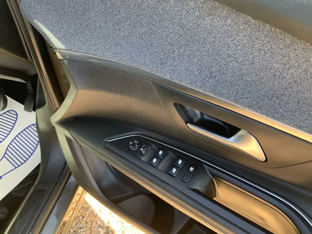 2020-peugeot-5008-suv-15-bluehdi-allure-big-9