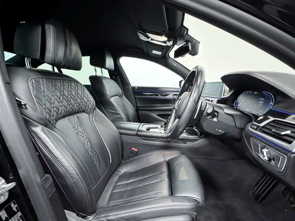 2021-bmw-7-series-30-745e-m-sport-big-21