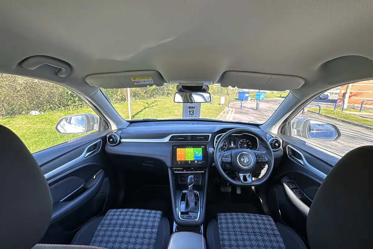 2023-mg-zs-suv-10t-gdi-excite-big-7