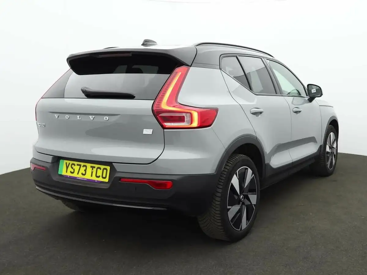2023-volvo-xc40-e-twin-recharge-plus-big-4