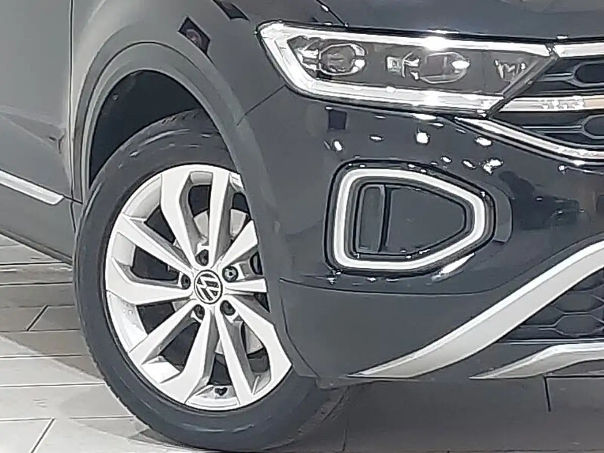 2022-volkswagen-t-roc-10-tsi-style-hatchback-5d-big-8