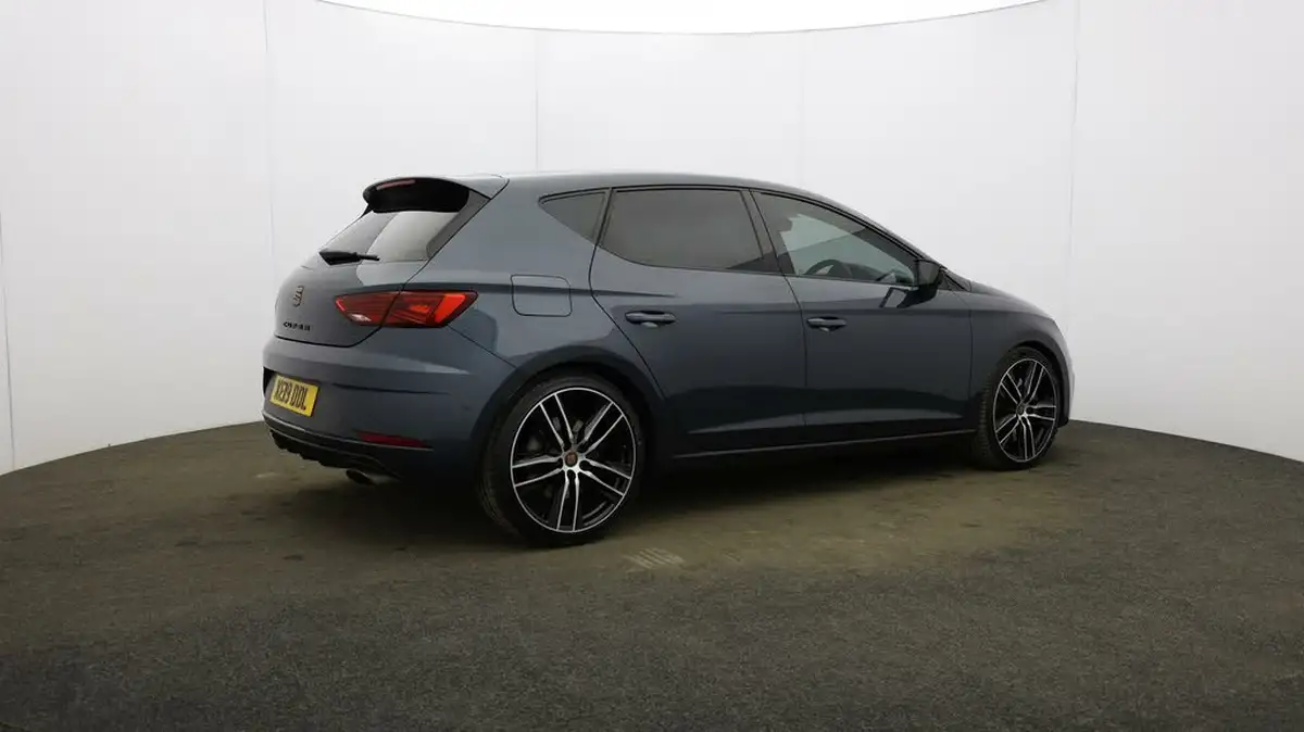 2019-seat-leon-20-tsi-cupra-lux-big-48