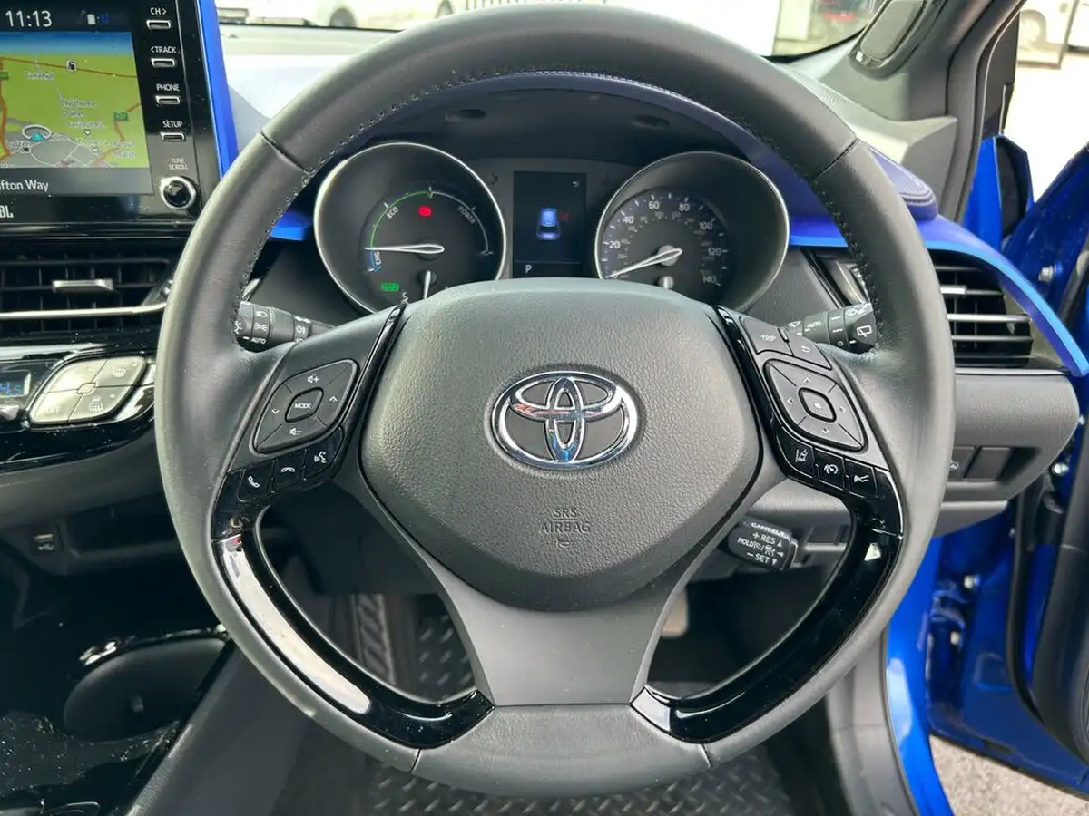 2020-toyota-c-hr-20-vvt-i-dynamic-big-22