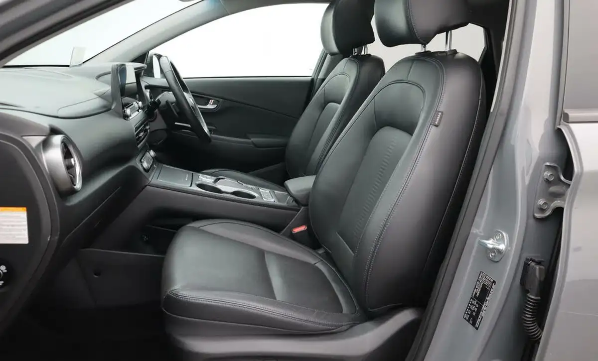 2022-hyundai-kona-e-ultimate-big-14