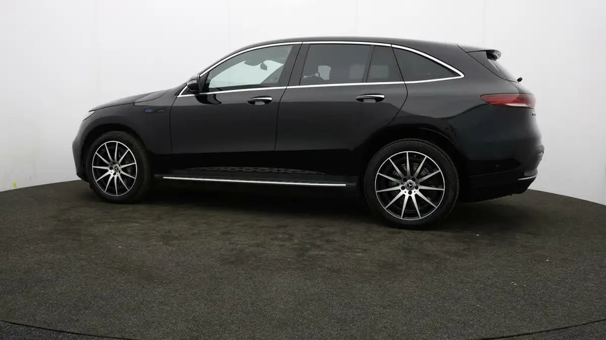 2021-mercedes-benz-eqc-e-eqc-400-amg-line-big-64