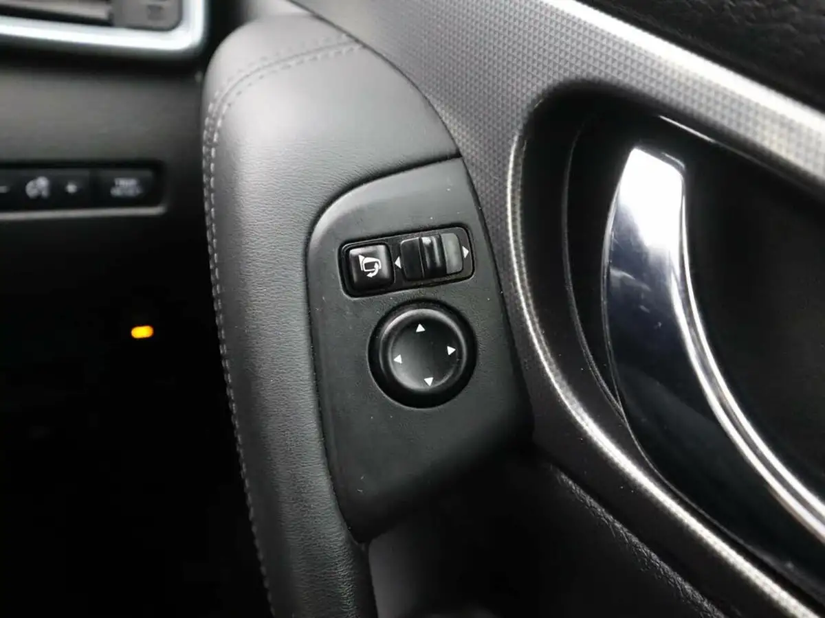 2018-nissan-qashqai-13-dig-t-tekna-160ps-big-26