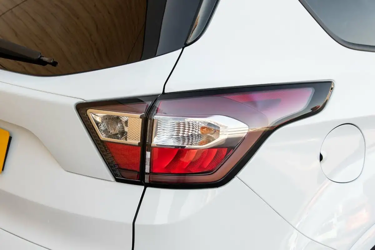 2019-ford-kuga-15t-st-line-edition-150ps-big-9