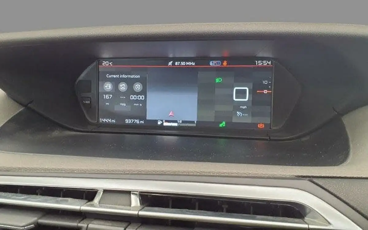 2018-citroen-grand-c4-picasso-12-puretech-flair-big-15
