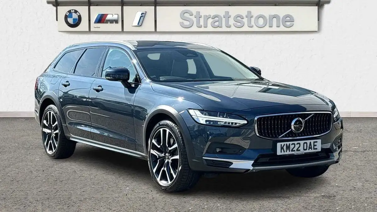 2022-volvo-v90-20td-b5-cross-country-plus-big-0