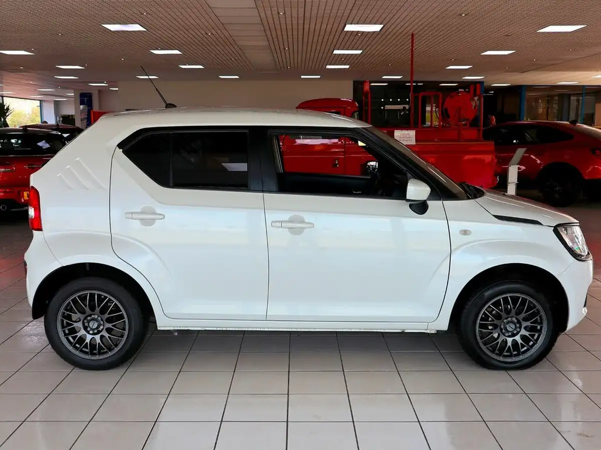 2018-suzuki-ignis-12-dualjet-sz3-big-5