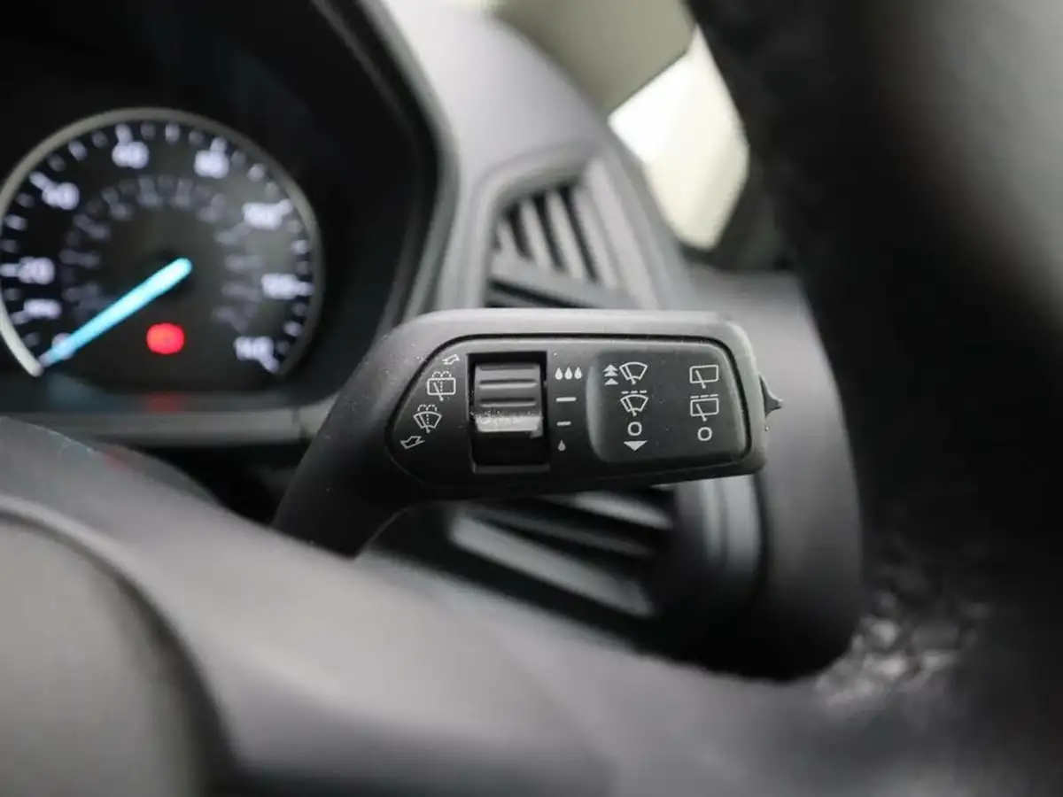 2021-ford-ecosport-10t-titanium-big-27