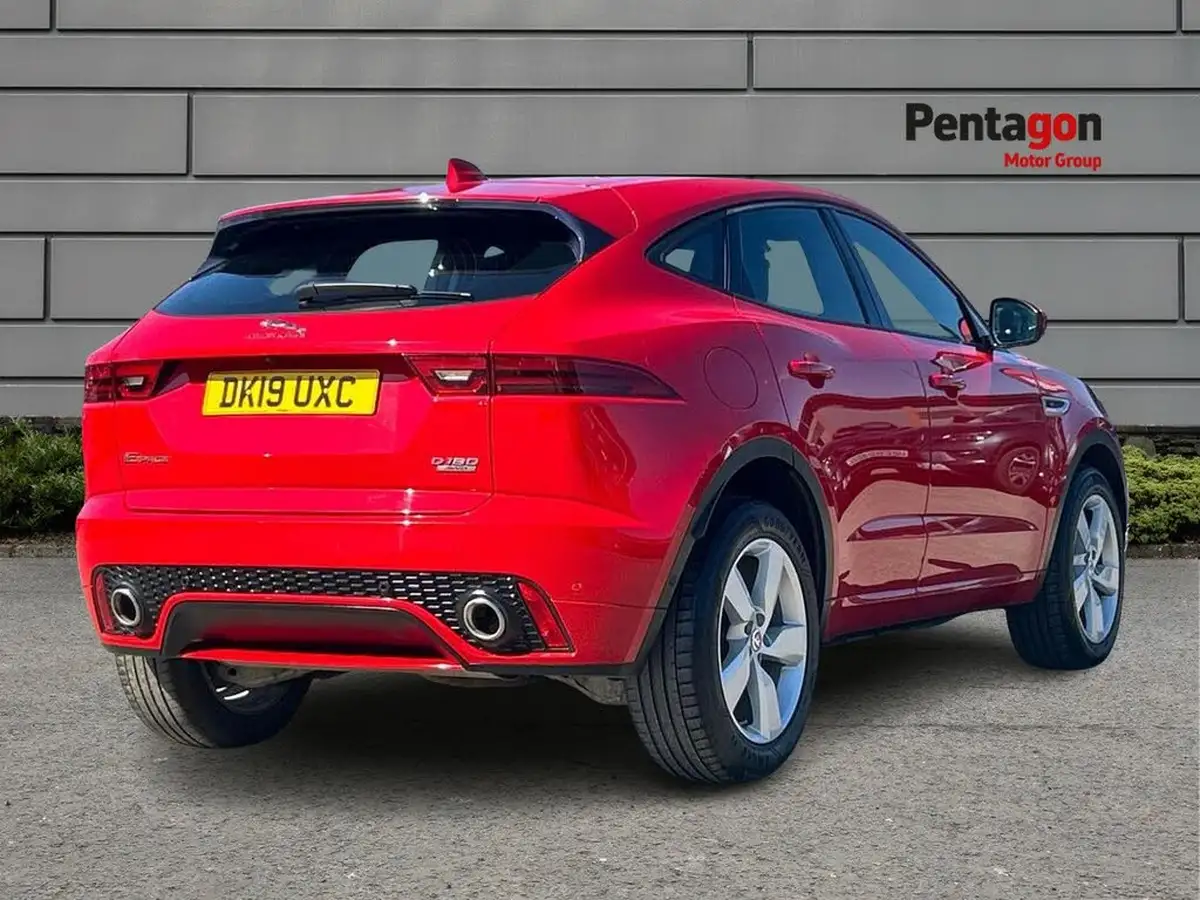 2019-jaguar-e-pace-20-i4d-r-dynamic-se-180ps-awd-auto-big-3