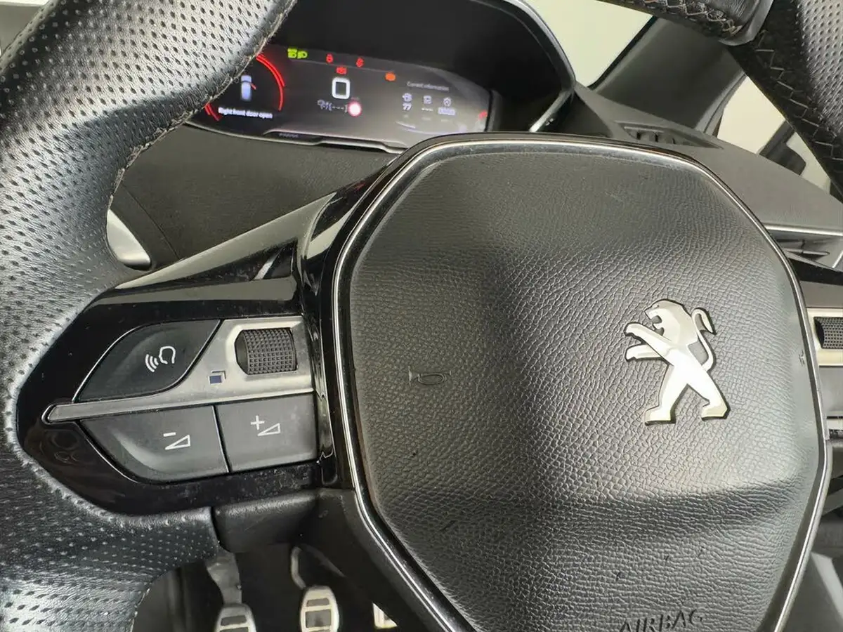 2021-peugeot-3008-suv-15-bluehdi-gt-big-27