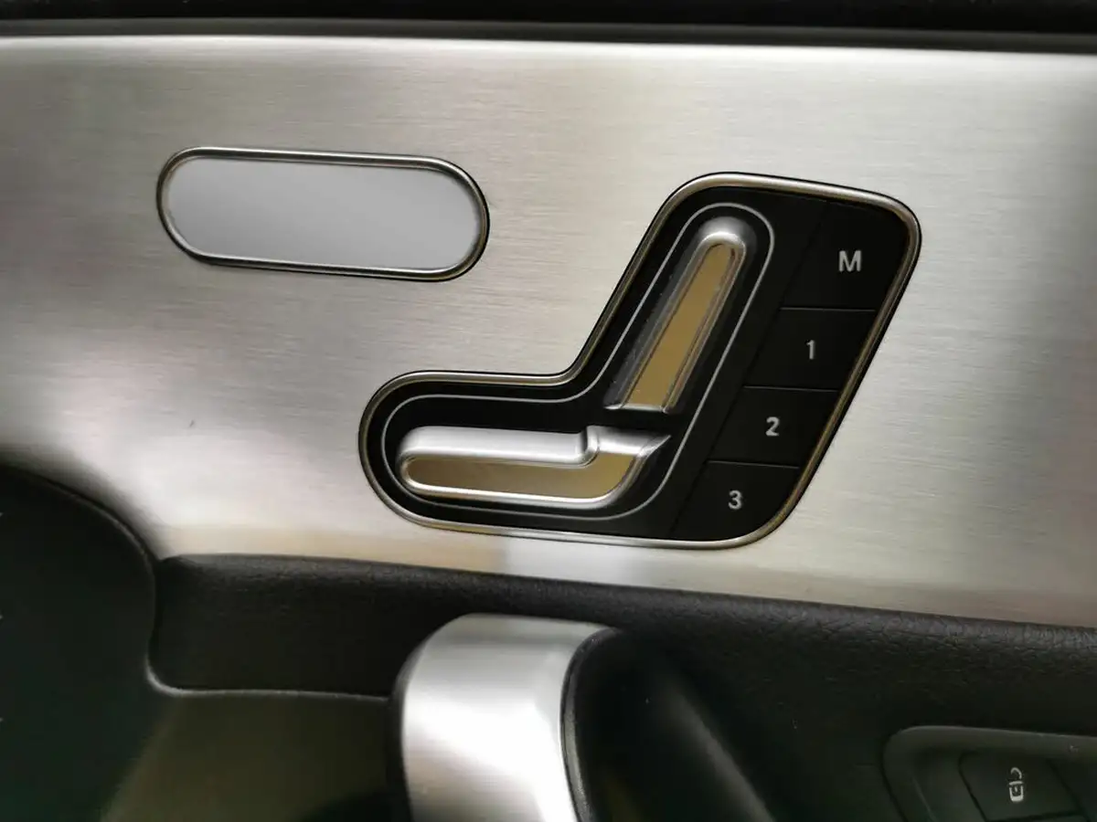 2019-mercedes-benz-a-class-20-a35-amg-edition-premium-plus-hatchback-5d-big-18