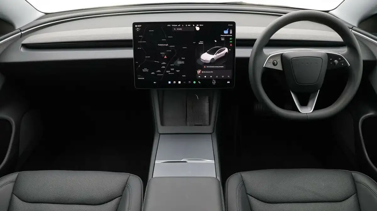 2024-tesla-model-3-e-rwd-big-13