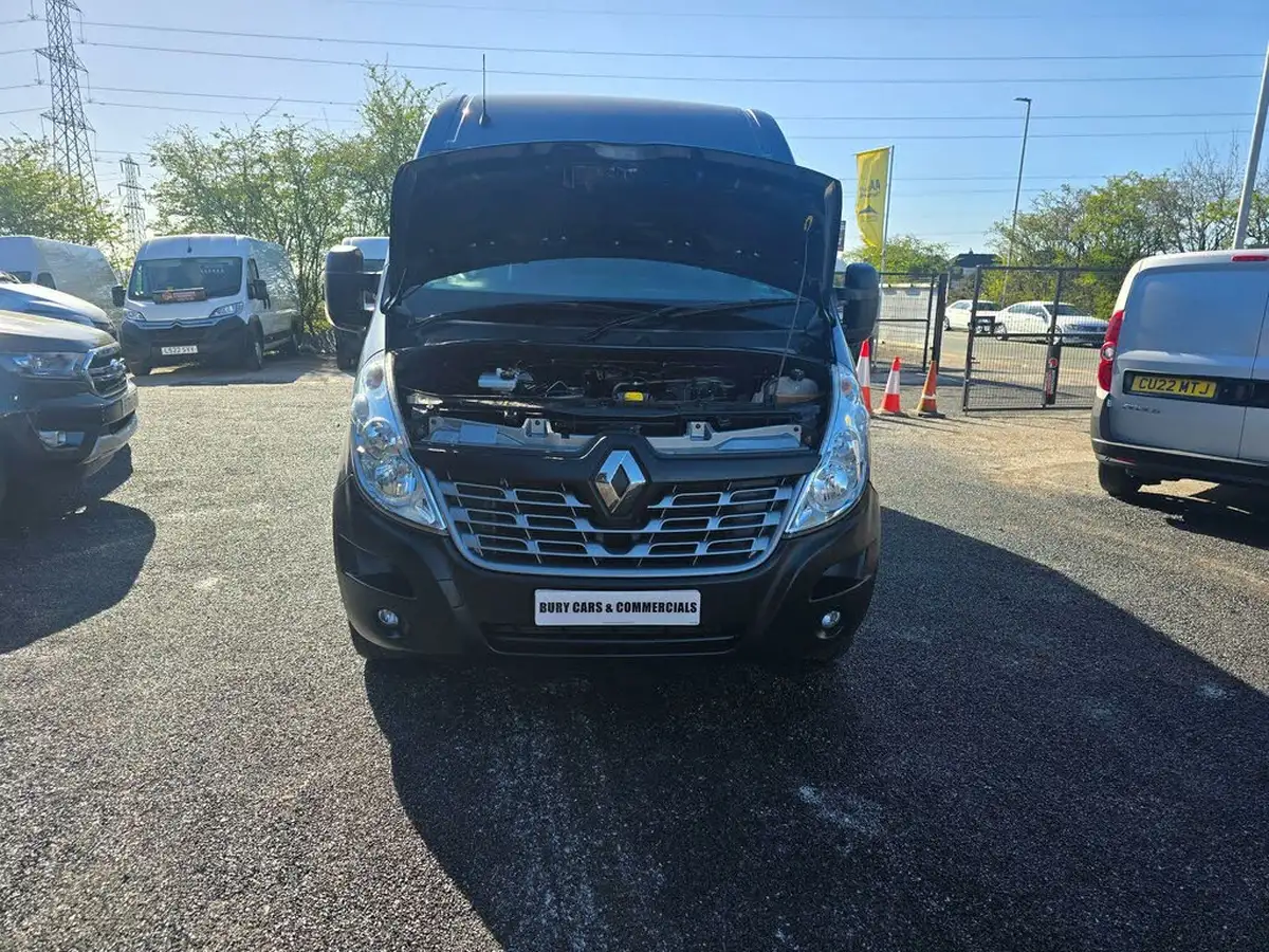 2018-renault-master-big-15