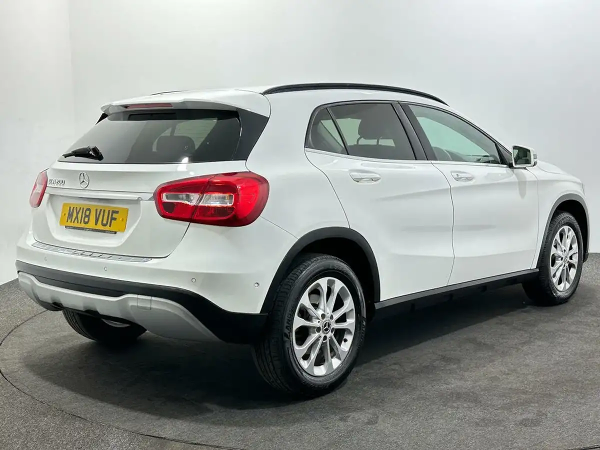 2018-mercedes-benz-gla-class-16-gla-200-se-154bhp-executive-big-6