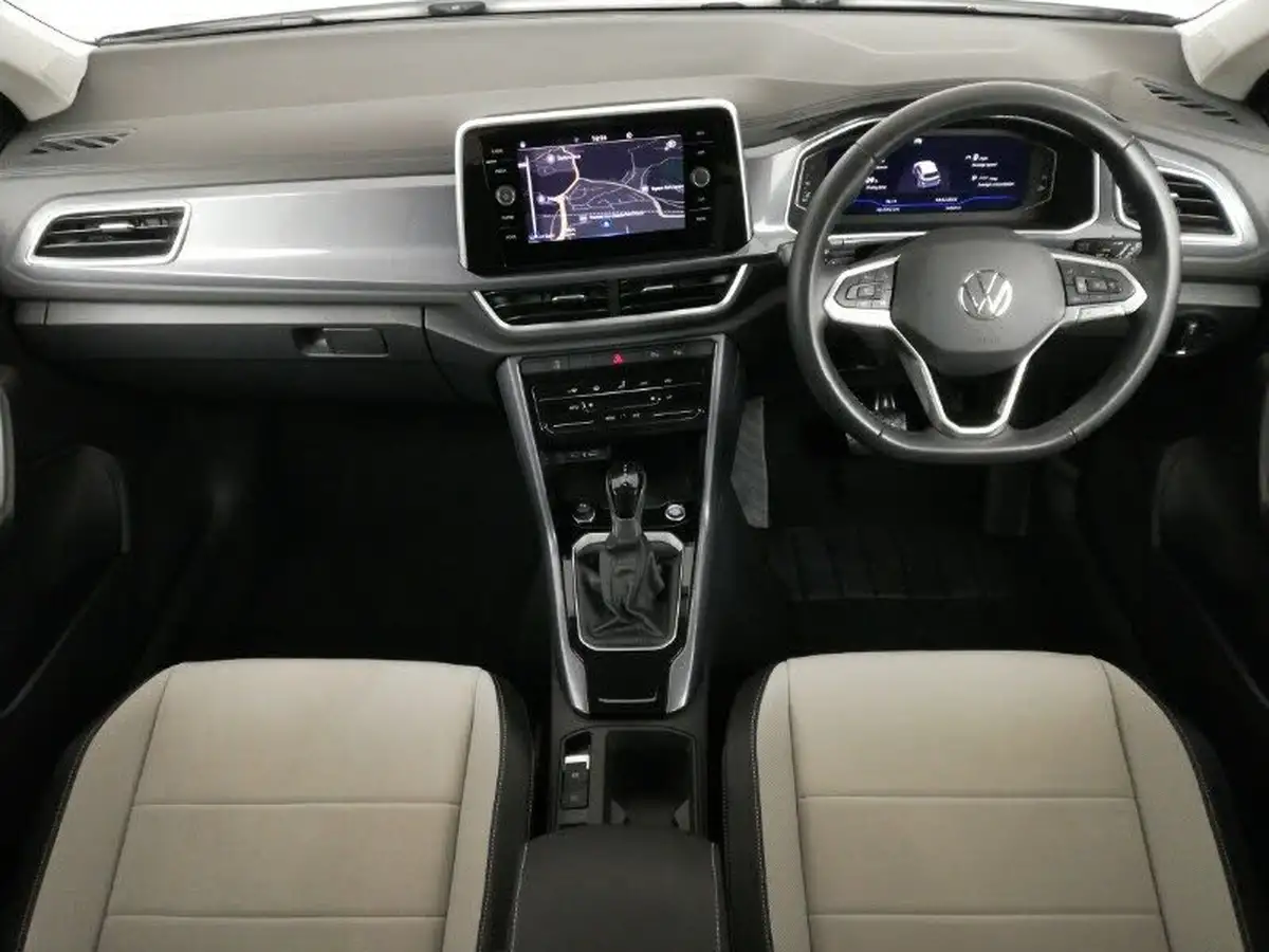 2023-volkswagen-t-roc-15-tsi-style-hatchback-5d-dsg-big-2