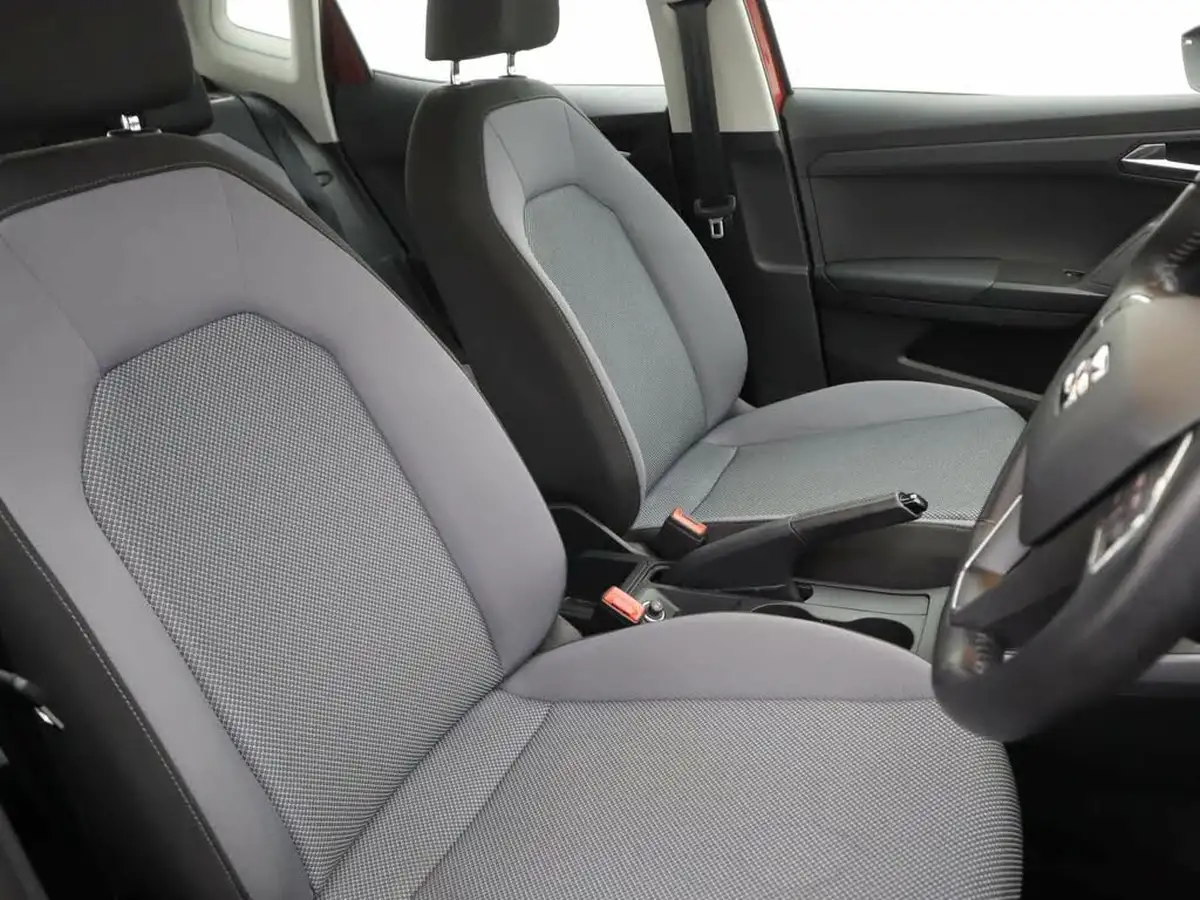 2020-seat-arona-10-tsi-se-technology-115ps-dsg-big-7