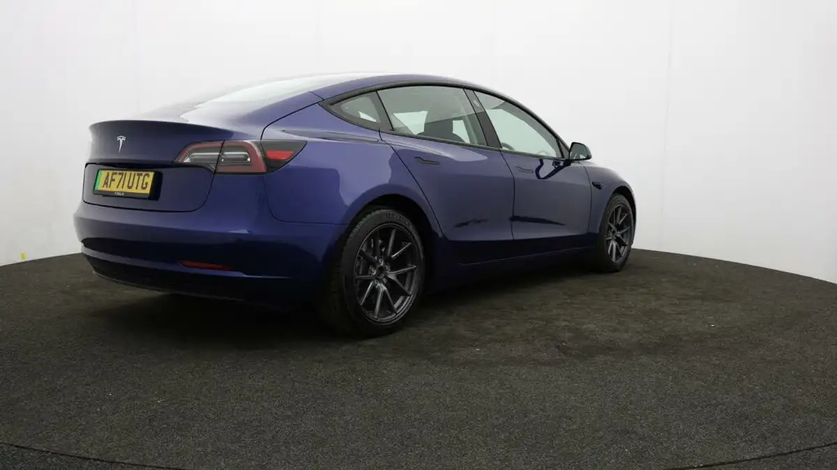 2021-tesla-model-3-e-standard-plus-big-78