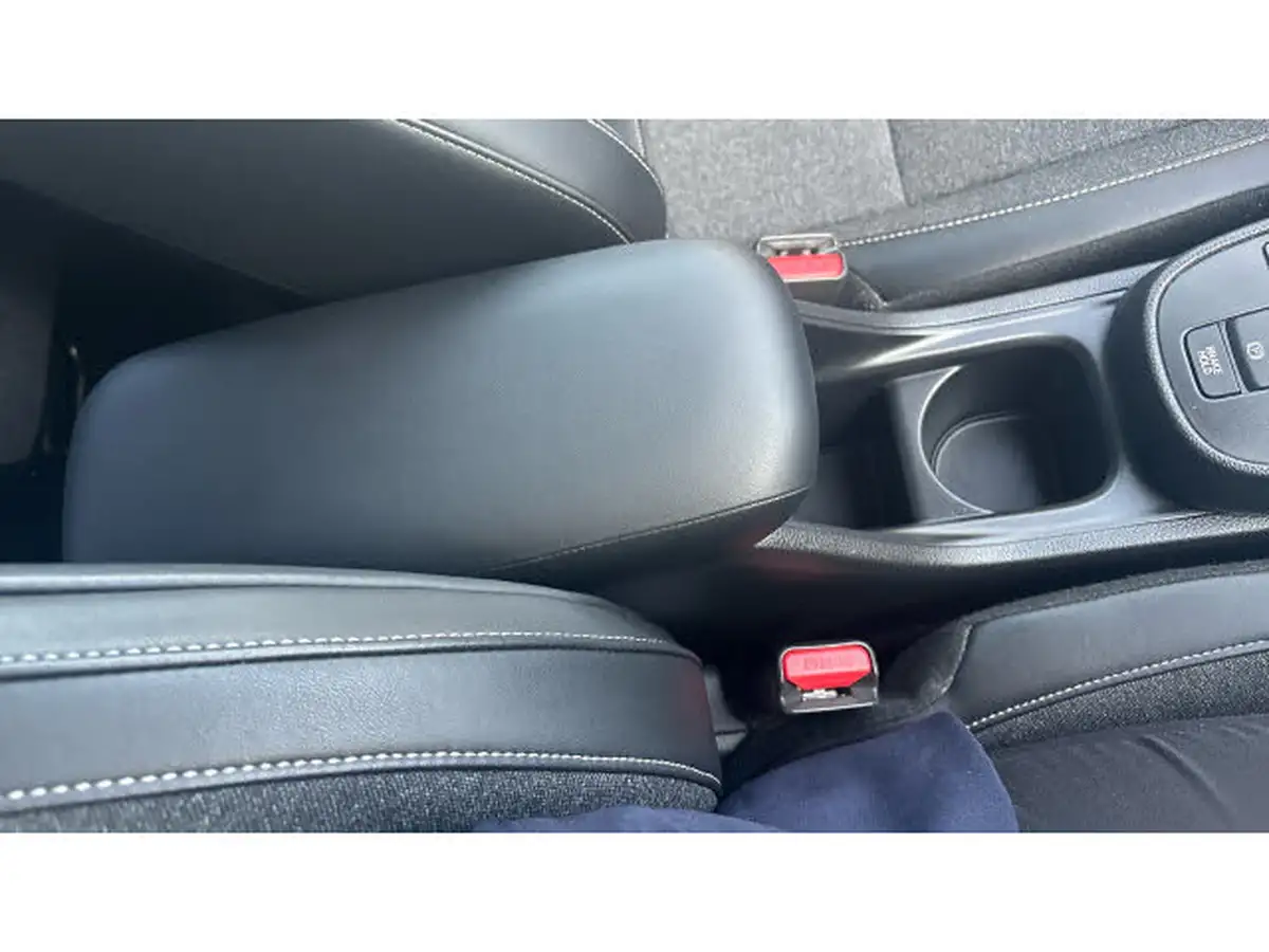 2023-honda-jazz-15-i-mmd-advance-big-43