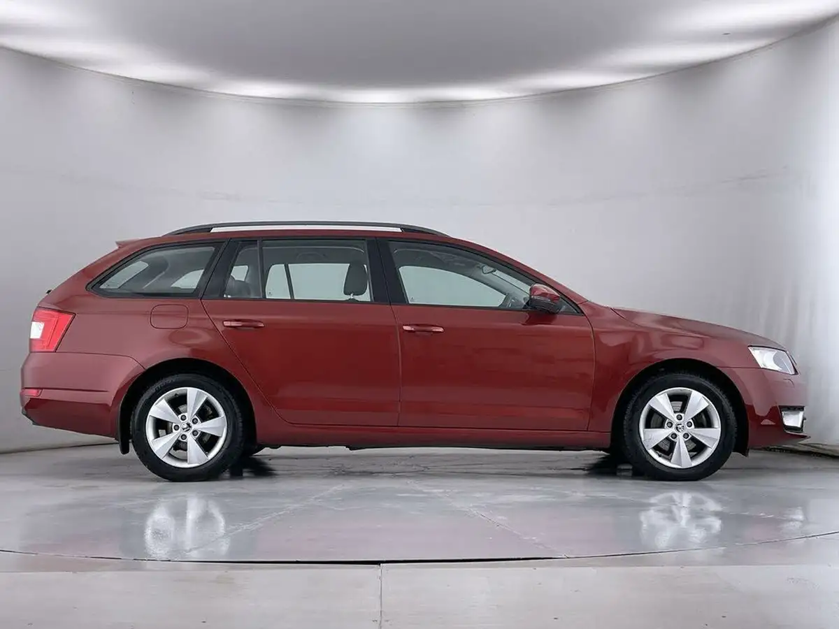 2016-skoda-octavia-14-tsi-se-l-estate-dsg-big-9