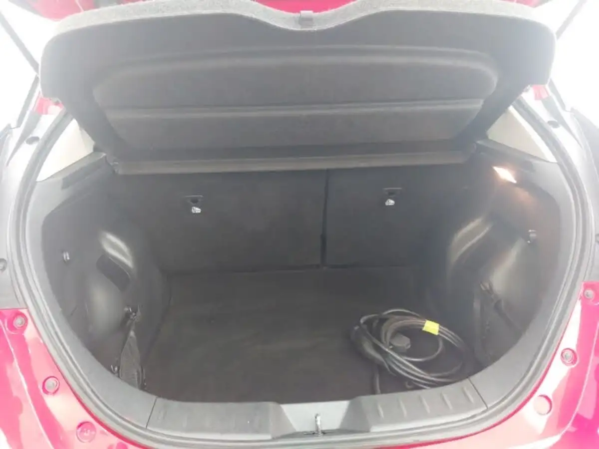 2022-nissan-leaf-e-acenta-39kwh-big-7