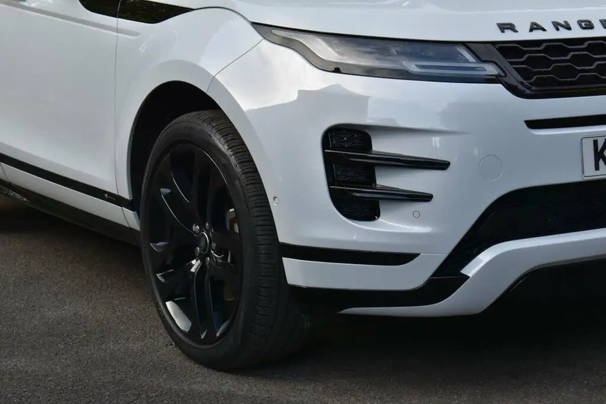 2019-land-rover-range-rover-evoque-20-p300-r-dynamic-hse-big-31