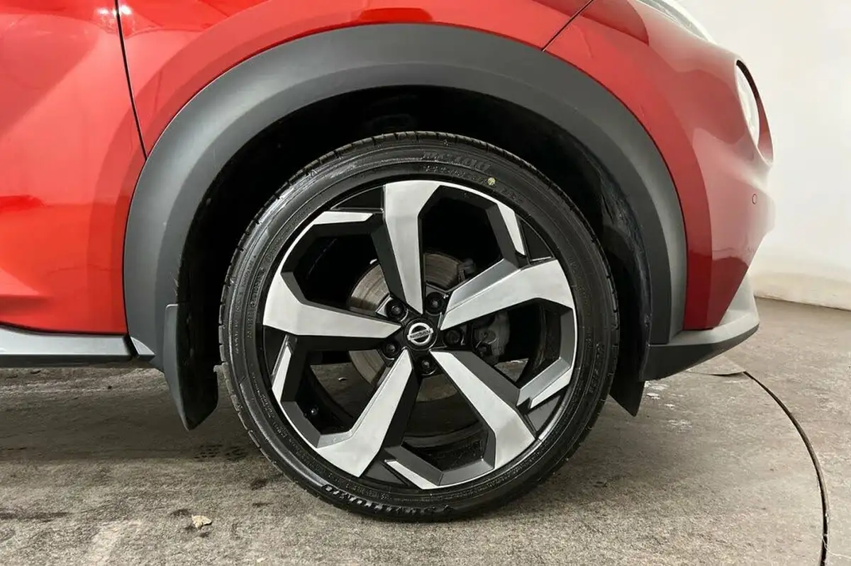 2022-nissan-juke-10-dig-t-tekna-dct-big-10