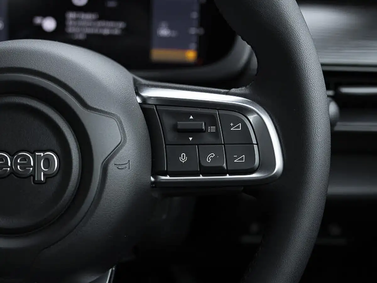 2025-jeep-avenger-12-gse-altitude-big-8