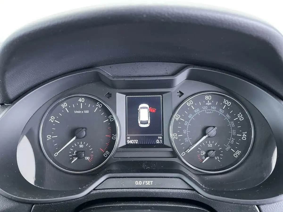 2016-skoda-octavia-14-tsi-se-l-estate-dsg-big-25