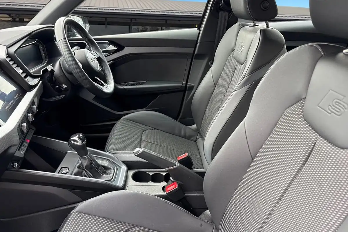 2023-audi-a1-10-30-tfsi-s-line-tronic-big-15