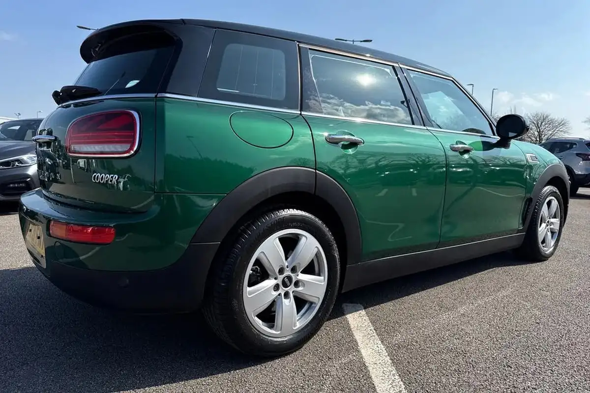 2021-mini-clubman-15-cooper-classic-auto-big-31